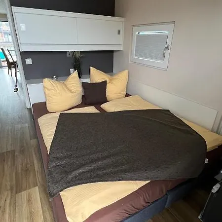 Hausboot Vroni Am Baerwaldersee Апартаменты